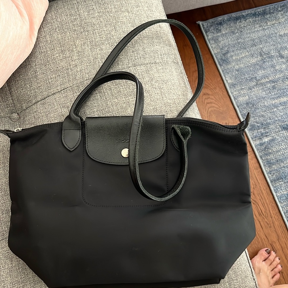 Long Champ La pliage medium shoulder bag all black shoulder tote